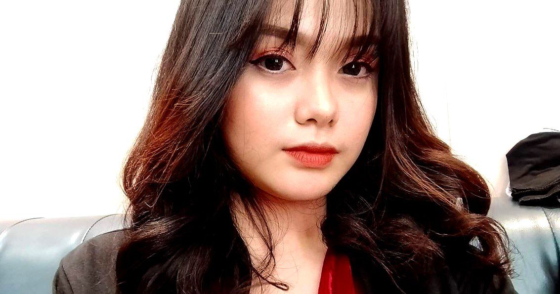 Thanh niên tưởng nhầm má kế là vợ yêu mình